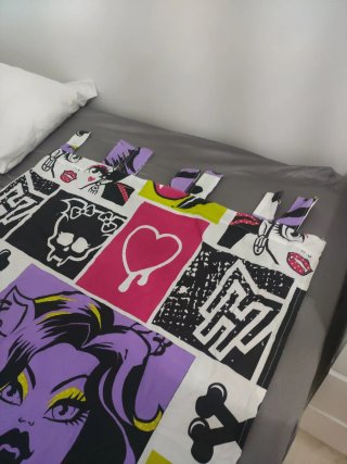 Cortina Monster High