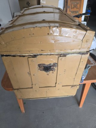 Baúl antiguo para restaurar