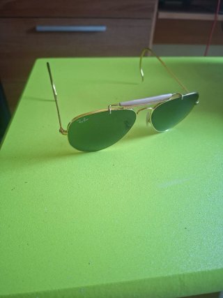 Gafas de sol Ray-Ban doradas