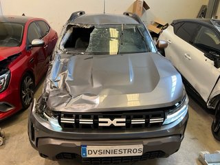Dacia Duster 2025 4x4 ACCIDENTADO!