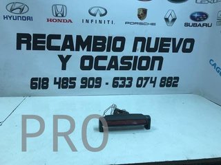 Tercera luz de freno nueva universal