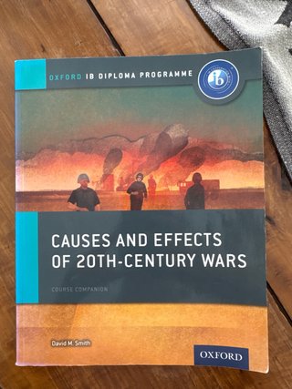 The Move to Global War: IB History Course Book ...