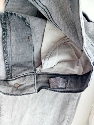 Pantalón vaquero largo niña gris