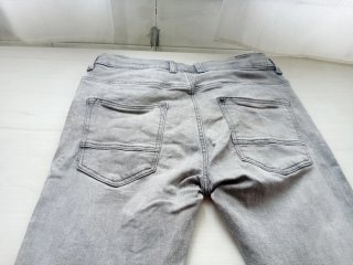 Pantalón vaquero largo niña gris