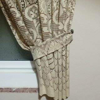 Cortinas Beige y Marrón con Diseño