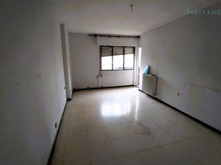 Piso en venta en Pajaritos - Plaza de Toros en Granada
