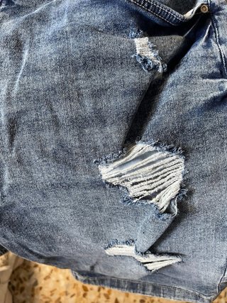 Pantalón vaquero Lefties desgastado