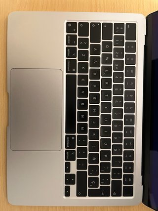 MacBook Air M3 Plata