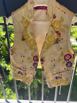 Chaleco niño fallero amarillo floral