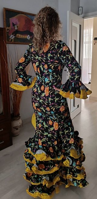 Traje Flamenca Manga Larga