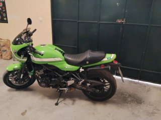 Kawasaki Z900RS Cafe Verde