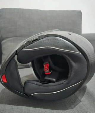 Casco de moto modular carbono