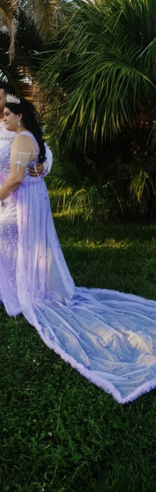 Vestido de novia segunda puesta morado