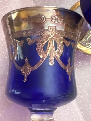Bicchieri da liquore antichi blu e oro