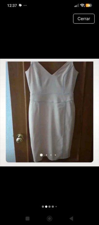 Vestido de cóctel rosa maquillaje