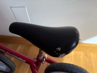 Bicicleta de equilibrio Chicco Roja