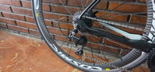 Bicicleta de carretera carbono Btwin 740 match
