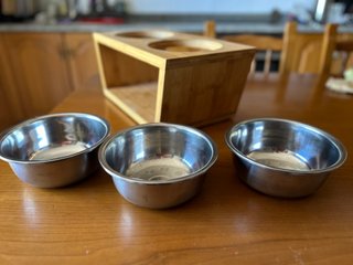 Comedero elevado para perros - bambú/acero