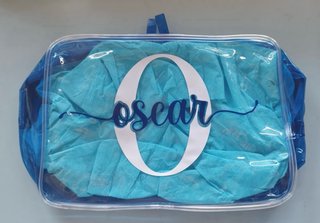 Neceser con estampado personalizado.