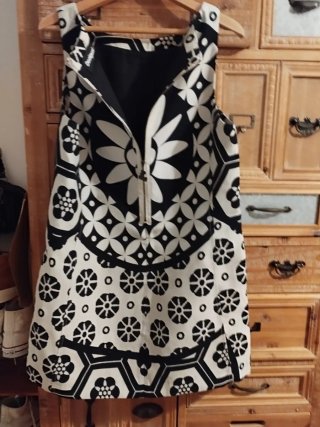 Vestido Desigual Negro y Blanco