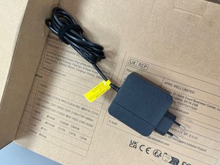 Portatil RYZEN 7 255W #050791