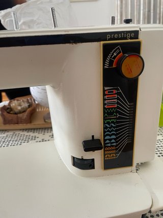 Máquina de coser Sigma Mod. 2000