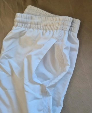 Pantalón corto Nike blanco talla M
