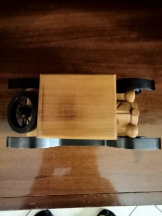 Modellino Auto Ford T Legno Vintage