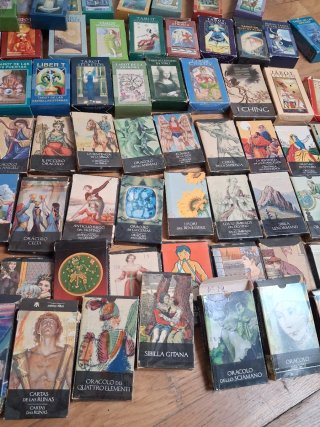 Colección 100 Barajas Tarot y Oráculos