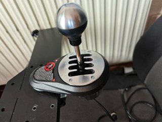 Palanca de cambios TH8A Thrustmaster
