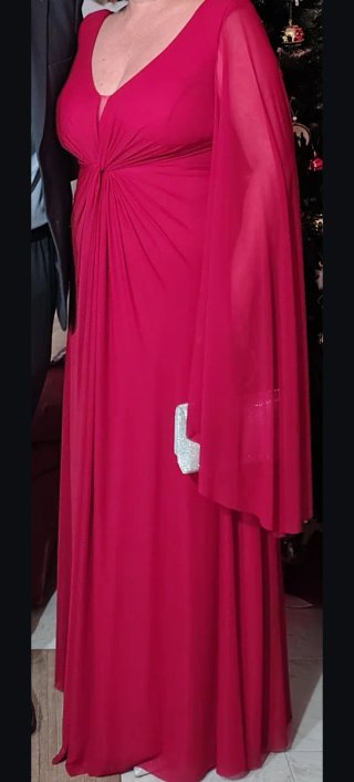 Vestido de fiesta rojo elegante