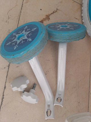 Bicicleta Huffy Frozen 12 con ruedines
