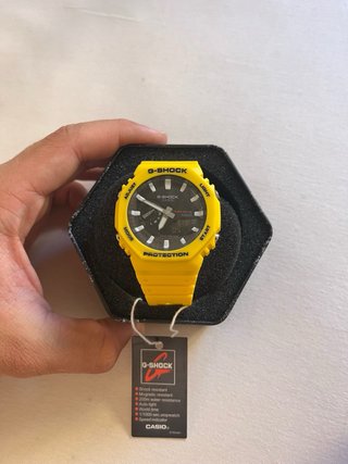Reloj G-Shock GA-2100 Amarillo