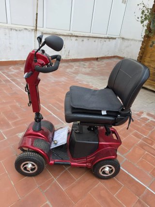 Scooter movilidad reducida Libercar rojo
