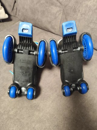 Patines 4 Ruedas Niño Talla 30-33