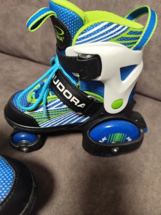 Patines 4 Ruedas Niño Talla 30-33