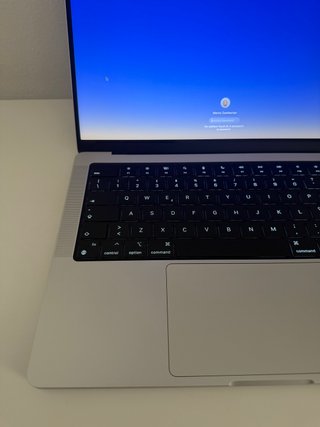 MacBook Pro 14 M3 Pro 18GB RAM 512GB SSD