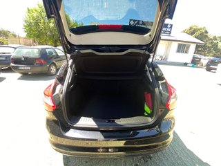 Ford Focus 2013 solo 140.000 kms