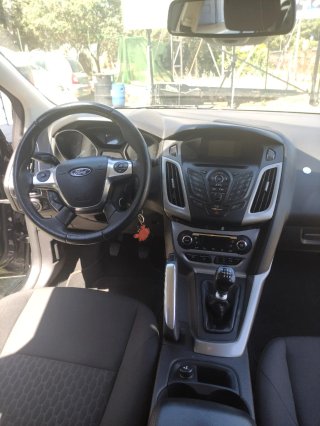 Ford Focus 2013 solo 140.000 kms
