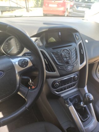 Ford Focus 2013 solo 140.000 kms