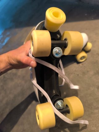 Patines Clásicos Roces Blancos