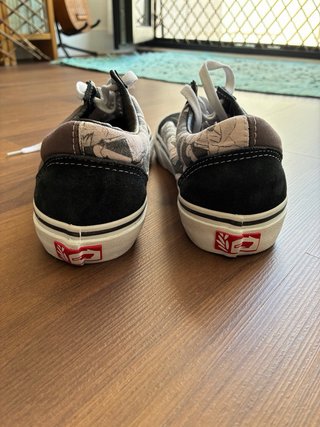 Zapatillas estilo Vans diseño Guernica Picasso