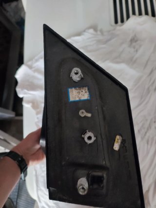 Carcasa Retrovisor Izquierdo Matrix