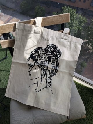 Bolso de tela y neceser con dibujo