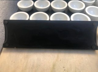 Cuencos para salsas de porcelana blanca