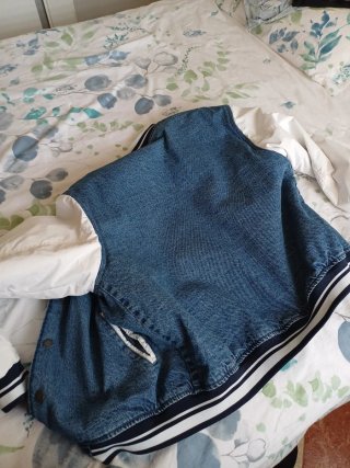 Chaqueta Pull&Bear Denim y Blanca