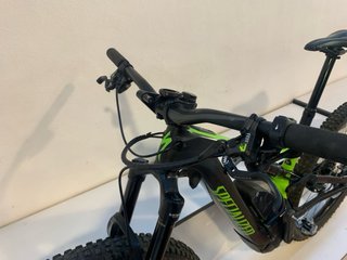 Bicicleta Specialized Turbo Levo Expert 2019