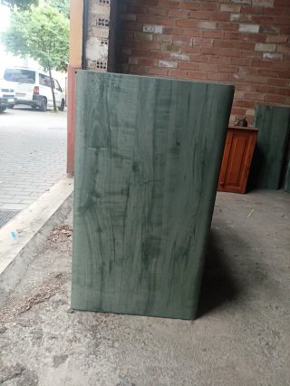 Mueble expositor cristal y madera
