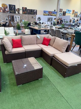 Conjunto Terraza Familiar Mimbre y Cristal