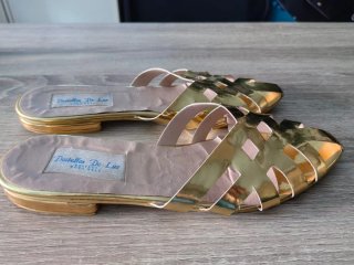 Sandalias  Doradas talla 37